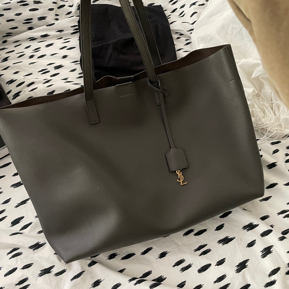 Saint Laurent Leather Shopping Tote